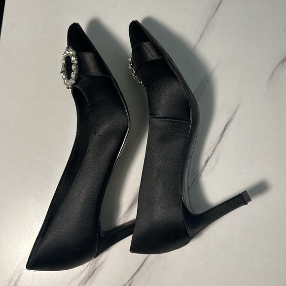 Anne Klein Roxanne Pointed Tumps - Women's Size 7.5 - Picture 5 of 7